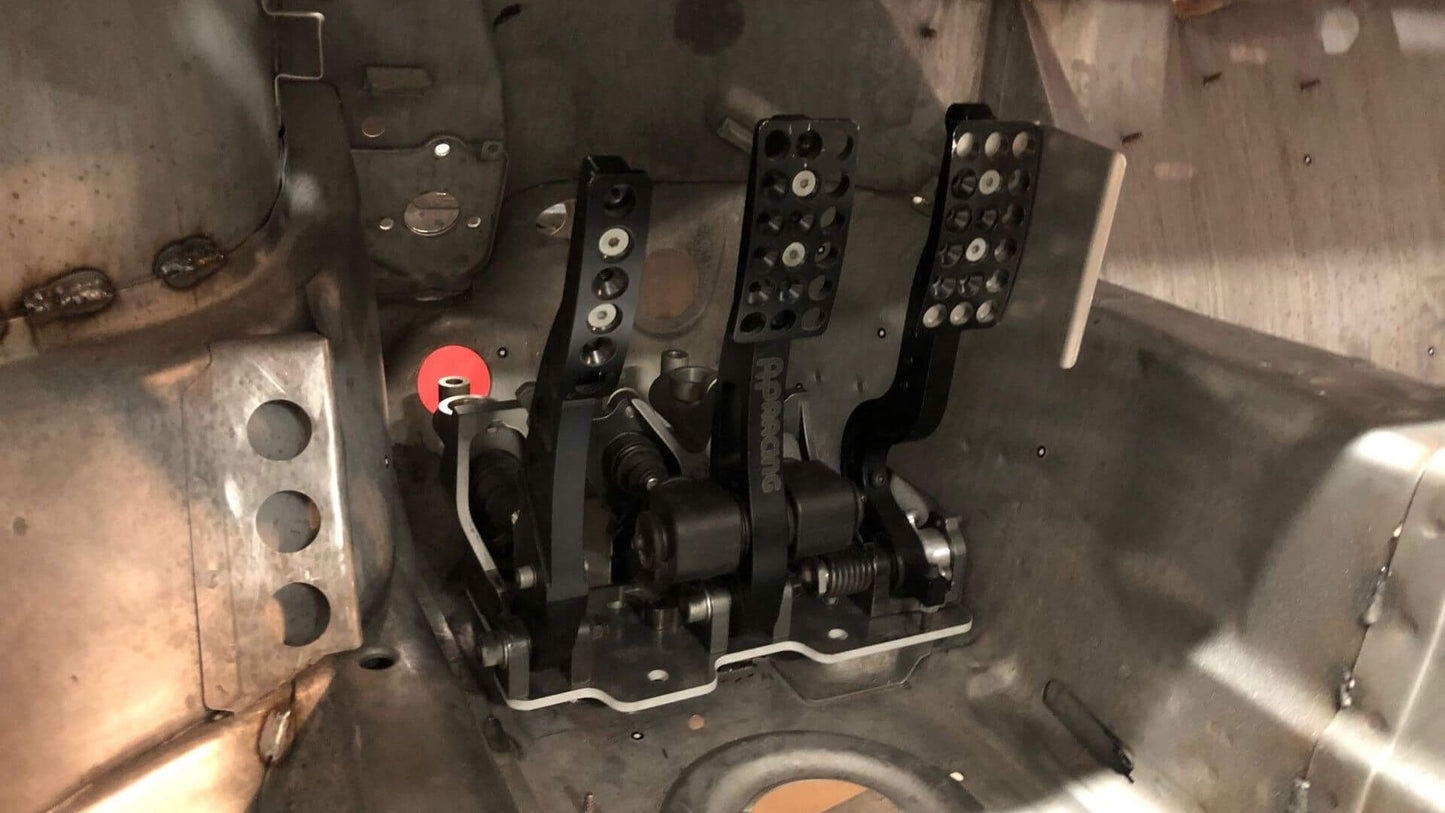 Conversion Plate AP Racing Pedal Box in car